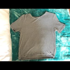 A&F loose T-shirt